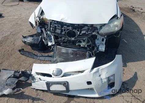 2011 Toyota Prius Three from USA, damaged, VIN JTDKN3DU7B0329208